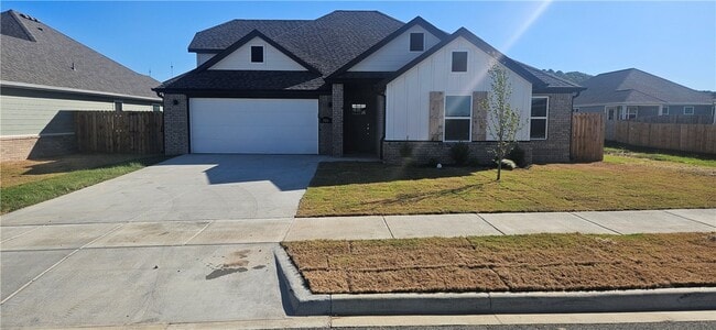 property at 516 S Benchmark Ln