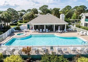 61 Emerald Woods Dr, Unit D2 in Naples, FL - Building Photo - Building Photo