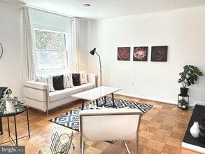 10913 Bucknell Dr in Silver Spring, MD - Building Photo - Building Photo