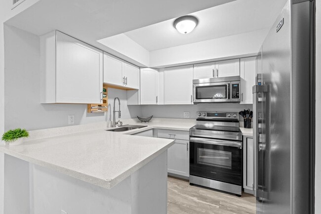 property at 3715 Village Dr