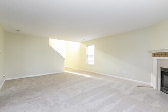 12971 Quarterback Ln in Fishers, IN - Building Photo - Building Photo