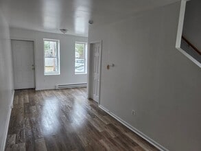 1107 Read St in Wilmington, DE - Building Photo - Building Photo