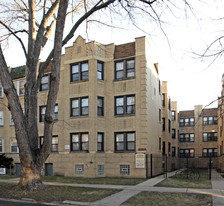 6221-6223 N Artesian Ave Apartments