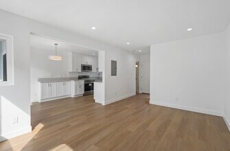 2915 Hauser Blvd, Unit Unit 3 in Los Angeles, CA - Building Photo - Building Photo