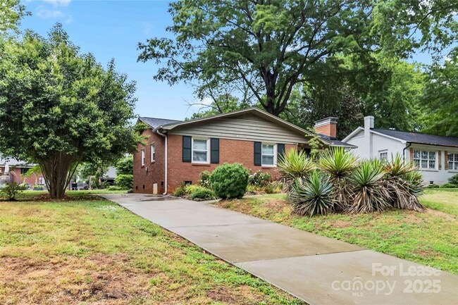 property at 1634 Van Buren Ave