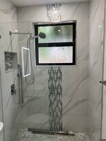 13991 SW 152nd Ter, Unit KENDALL MOVE-IN -Special in Miami, FL - Building Photo