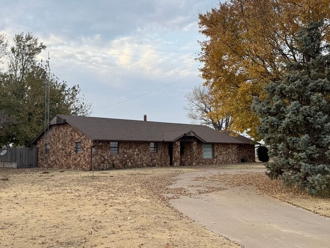 property at 10023 Lark Rd