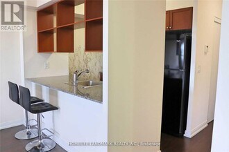 181 Village Green Square in Toronto, ON - Building Photo - Building Photo