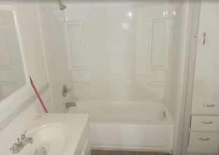 1508 E Fairchild St in Danville, IL - Foto de edificio - Building Photo