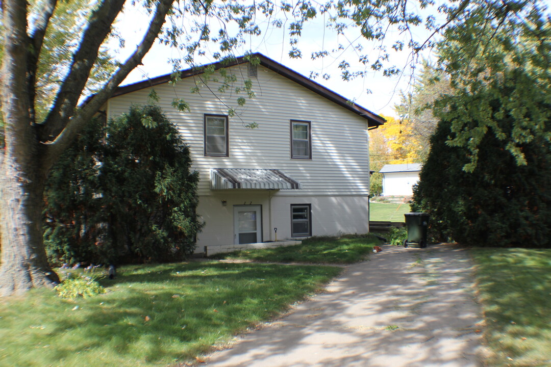 2902 Friendship Street, Unit 2902 Friendship St. in Iowa City, IA - Building Photo