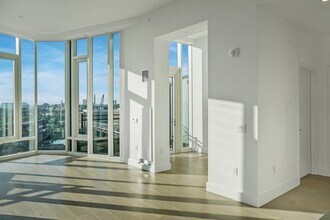 100 Lovejoy Pl in Boston, MA - Building Photo - Building Photo