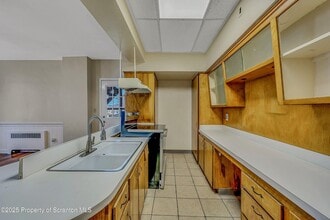 400 Scott St in Wilkes-Barre, PA - Building Photo - Building Photo