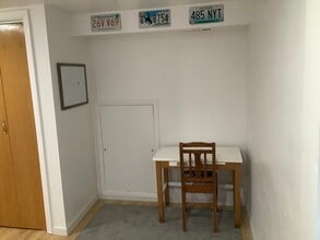 1209 E Harney St, Unit 1209 B in Laramie, WY - Foto de edificio - Building Photo
