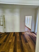 124 W Sylvania St in Philadelphia, PA - Building Photo - Building Photo