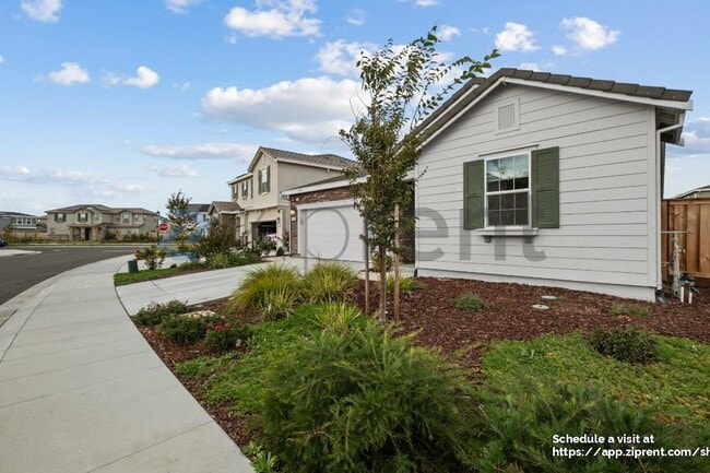 6006 Driver Ct in Vacaville, CA - Building Photo - Building Photo