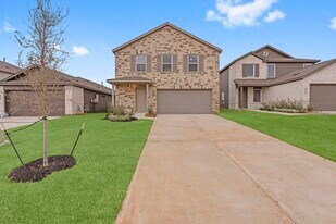 25373 Carnation Ct in Montgomery, TX - Building Photo