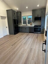 5378 Dariesa St, Unit A in Carpinteria, CA - Building Photo - Building Photo