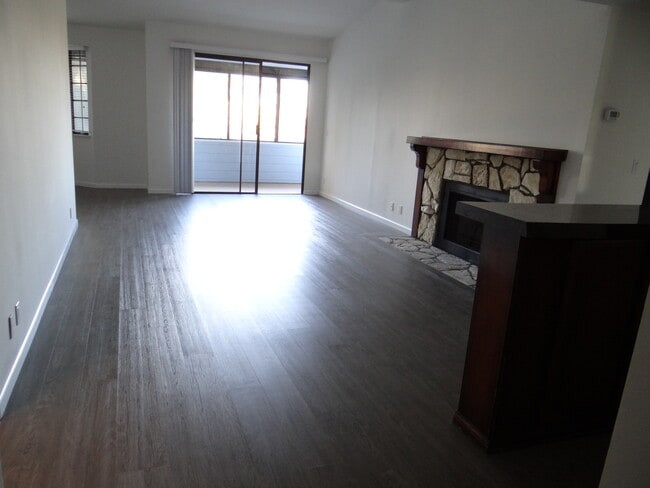 property at 310 Tahiti Way