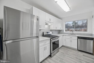 10607 Weymouth St in Bethesda, MD - Building Photo - Building Photo