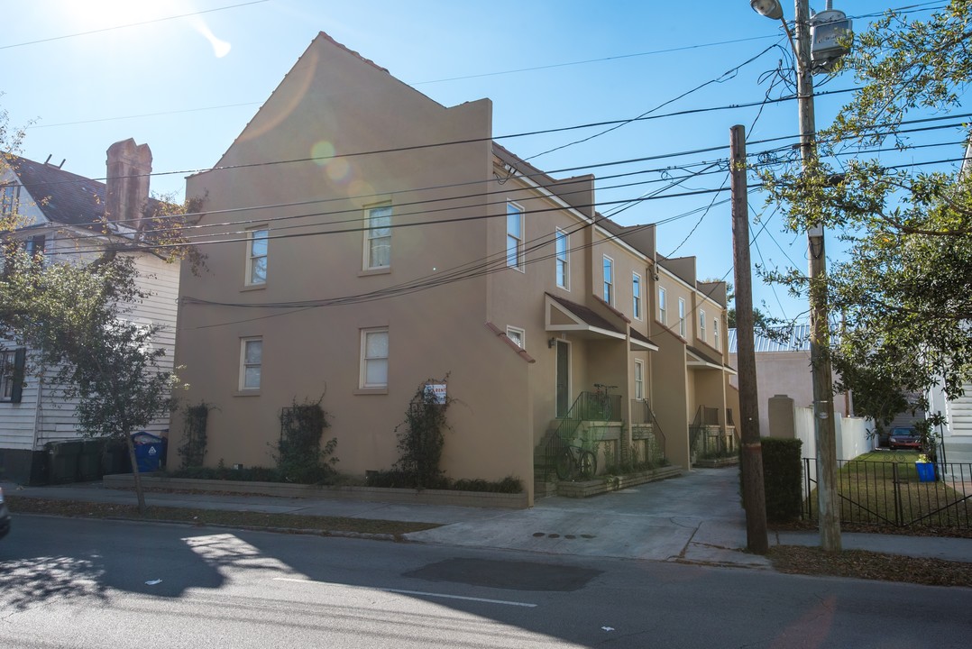 127 Coming St in Charleston, SC - Building Photo