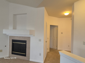 8354 S Holland Way in Littleton, CO - Building Photo - Building Photo