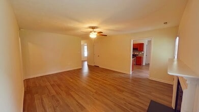 6778 Buttermere Dr in Fayetteville, NC - Building Photo - Building Photo