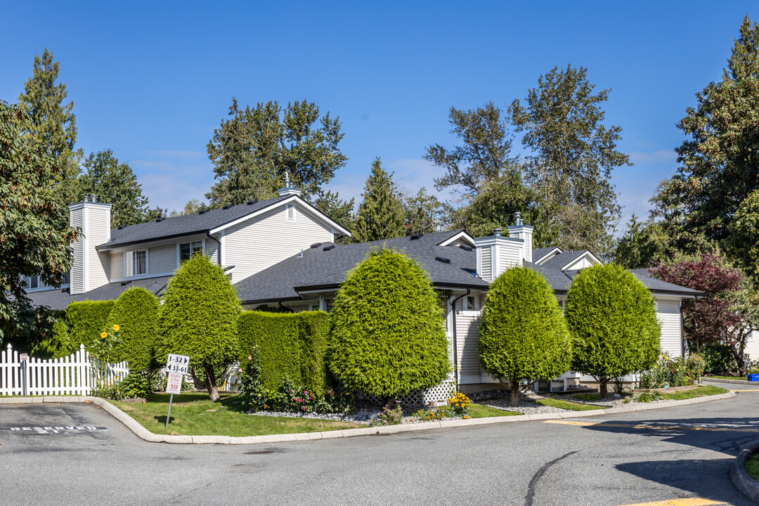 20761 Telegraph Trl in Langley, BC - Building Photo