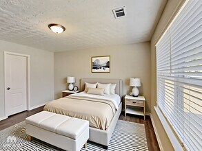 4367 Rocky View Dr in Forest Park, GA - Foto de edificio - Building Photo