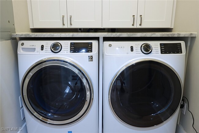 property at 1310 Charleston Square Dr