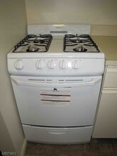 4 Macculloch Ave, Unit 5 in Morristown, NJ - Building Photo - Building Photo