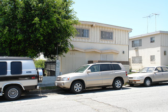 973 S Dewey St in Los Angeles, CA - Building Photo - Building Photo