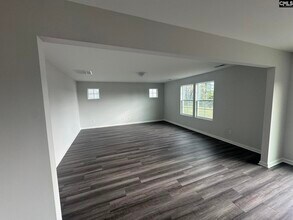 3027 Hallsdale Dr in Columbia, SC - Building Photo - Building Photo