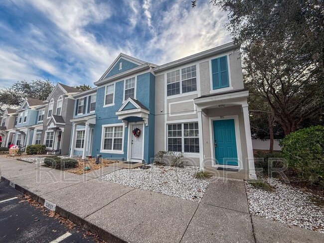 property at 915 Vineland Pl