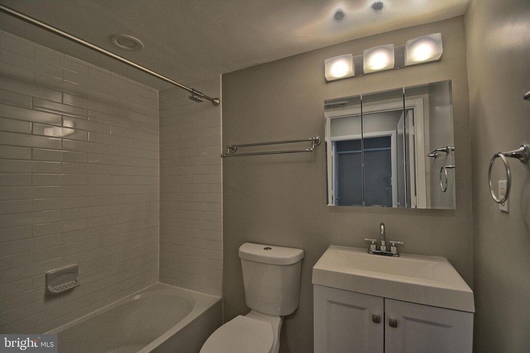 7507 Riverdale Rd-Unit -2053 in New Carrollton, MD - Building Photo