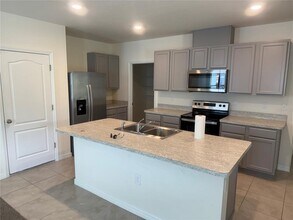 3361 Costello Cir in Winter Haven, FL - Foto de edificio - Building Photo