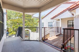 520 Via Verona Ln in Altamonte Springs, FL - Building Photo - Building Photo