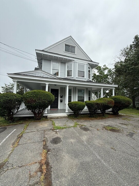 13-15 Ocean Terrace in Salem, MA - Building Photo