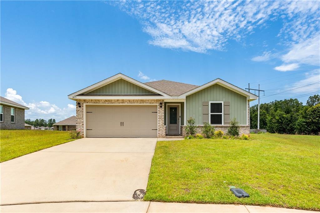 2613 Windmere Dr E in Semmes, AL - Building Photo