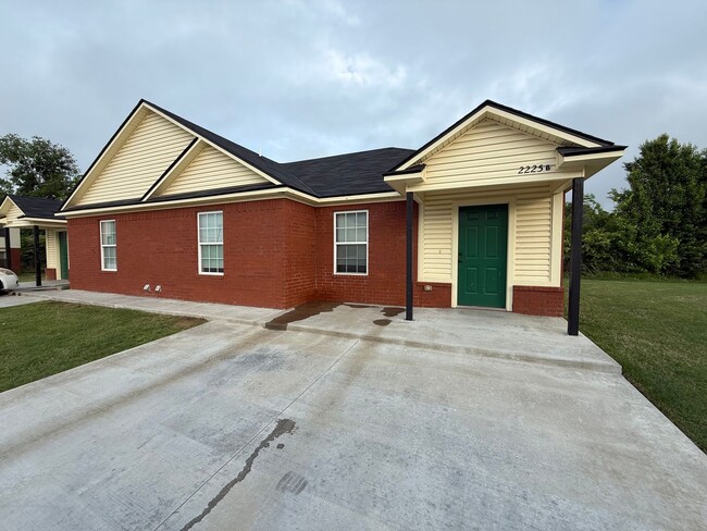 property at 2225 Alma Blvd