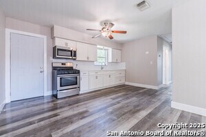 727 Brunswick Blvd in San Antonio, TX - Building Photo - Building Photo