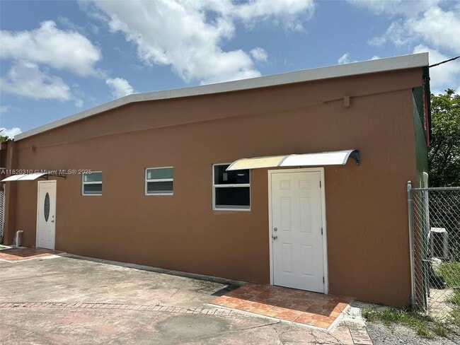 property at 17625 SW 160th Ave
