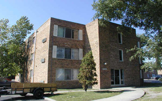 7740 N Harlem Ave Apartments