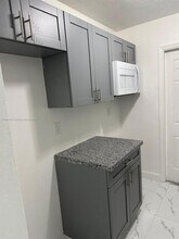 15990 NE 19th Ct-Unit -3 in North Miami Beach, FL - Building Photo - Building Photo