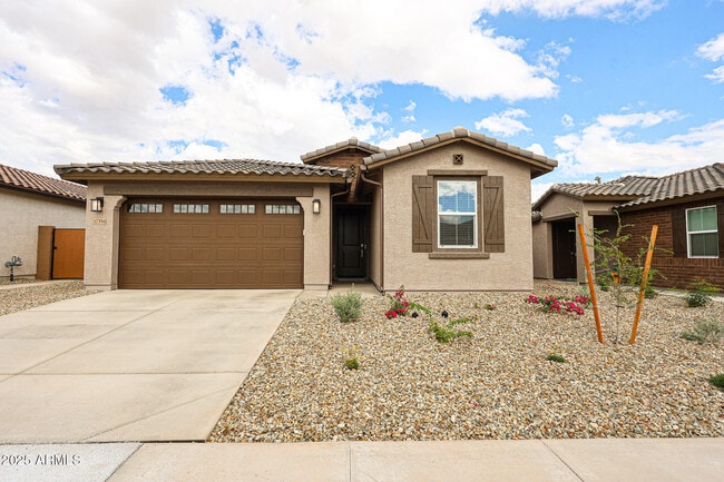 17356 W Smoketree Dr