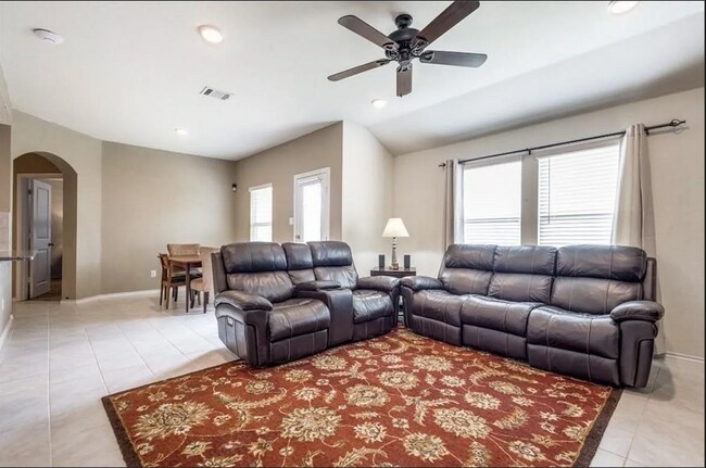 909 Mercury Dr in Princeton, TX - Building Photo - Building Photo