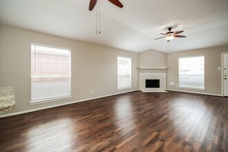 7457 Parkland Manor Dr in Cypress, TX - Building Photo - Building Photo