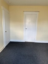 1511 Pembroke St, Unit 6 in Bridgeport, CT - Building Photo