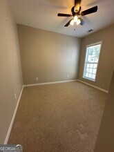 111 Magic Lily Dr in Griffin, GA - Building Photo - Building Photo