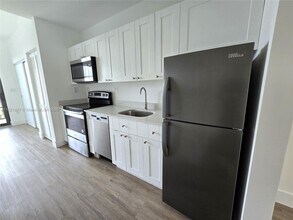 4100 SW 64th Ave, Unit 312 in Davie, FL - Building Photo - Building Photo