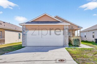 5706 Cicada Cir in Converse, TX - Building Photo